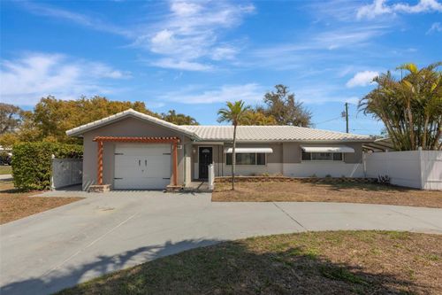 101 S Maywood Ave, CLEARWATER, FL, 33765-4217 | Card Image