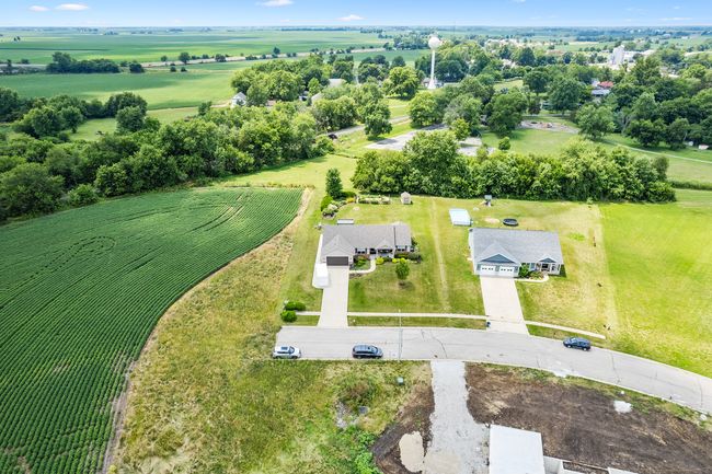 20 Boulder Dr, House other with 3 bedrooms, 3 bathrooms and 2 parking in Carlock IL | Image 38