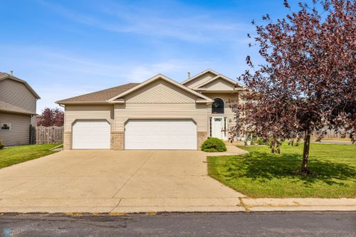 3598 Woodbury Park Drive S, Fargo, ND, 58103 | Card Image