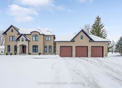 15257 Twelve Mile Rd, Ilderton, ON, N0M2A0 | Card Image