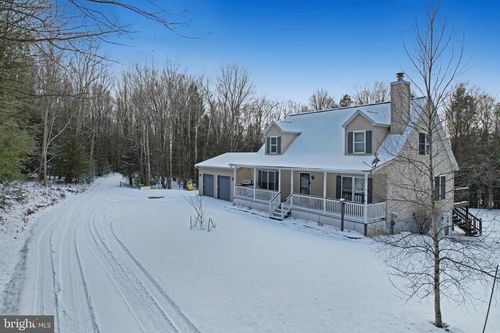 2021 Frostburg Rd, FROSTBURG, MD, 21532-4314 | Card Image
