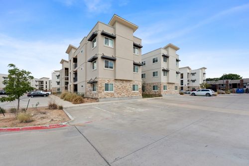 214-1101 Biloxi Drive, Ennis, TX, 75119 | Card Image