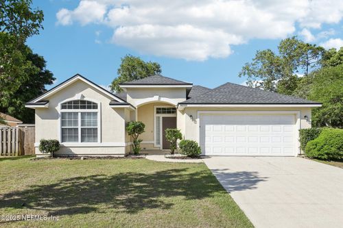 86123 Red Holly Pl, YULEE, FL, 32097-7205 | Card Image