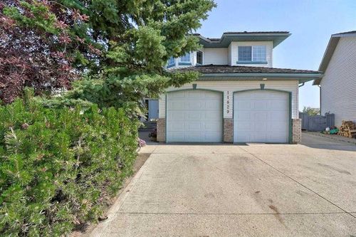 11829 89b St, Grande Prairie, AB, T8X1M1 | Card Image