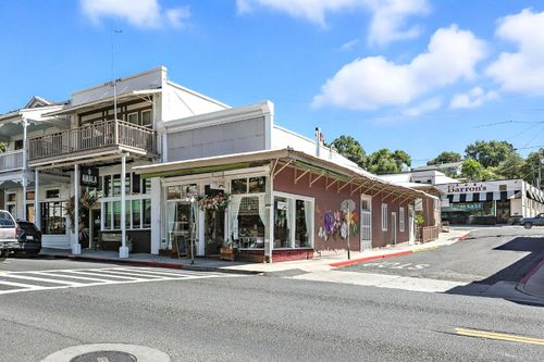 35 S Washington St, Sonora, CA, 95370-4717 | Card Image