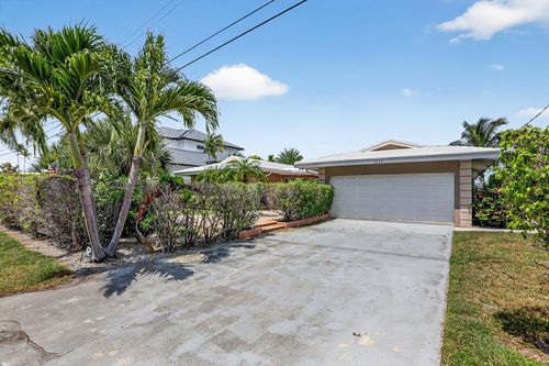 1711 W Terra Mar Dr, Pompano Beach, FL, 33062-6819 | Card Image