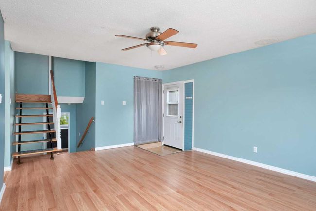 77 Overdown Dr, Home with 3 bedrooms, 1 bathrooms and 2 parking in Red Deer AB | Image 7