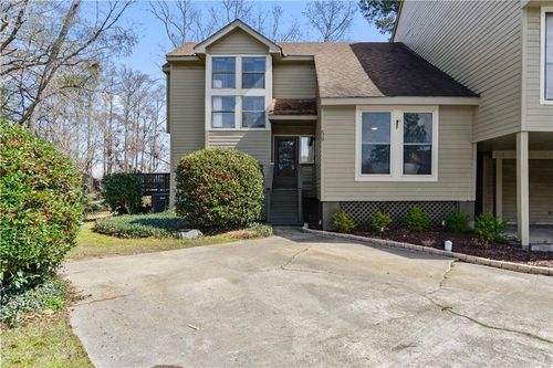 56cha-56 Chamale Cv E, Slidell, LA, 70460-2545 | Card Image