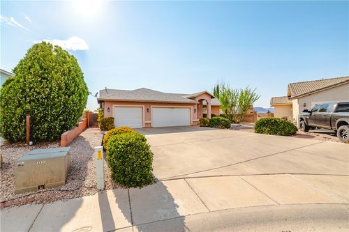 3043 Alicia Ln, Kingman, AZ, 86401-5329 | Card Image