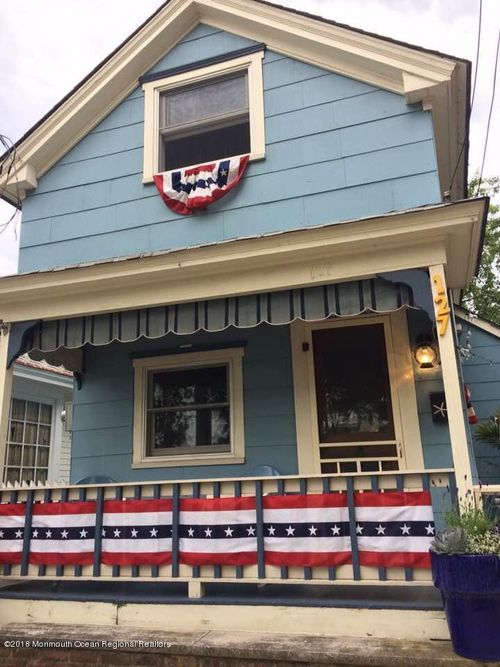 127 Lawrence Ave, Ocean Grove, NJ, 07756-1011 | Card Image