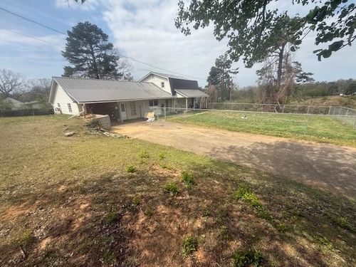 2310 Feddie Davis Rd, Ramer, TN, 38367-5175 | Card Image