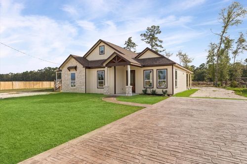1046 Gazing Pine St, Huffman, TX, 77336-4262 | Card Image