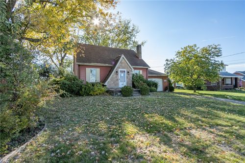 147 Wayne St, Lower Burrell, PA, 15068-2632 | Card Image