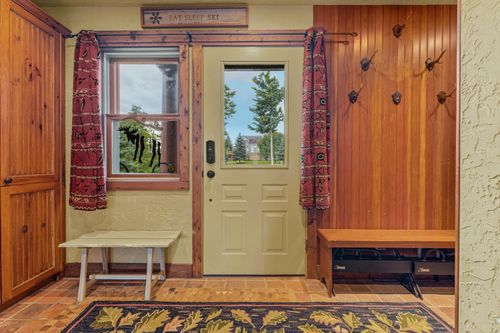 15b-65 Lower Sun Dog Dr, Killington, VT, 05751 | Card Image