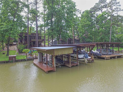 70 Lower Cove Dr, Pointblank, TX, 77364-7022 | Card Image