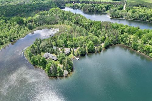 515 Kalla Walla Trl, Crystal Falls, MI, 49920-9159 | Card Image