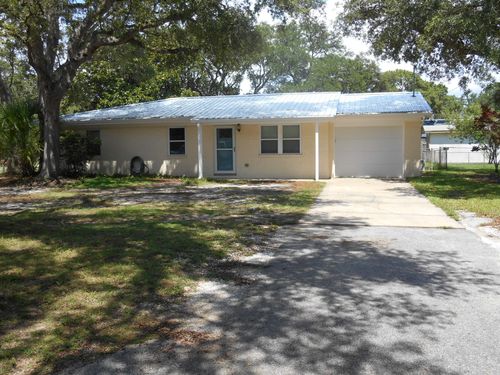48 Berwick Cir, SHALIMAR, FL, 32579-2016 | Card Image