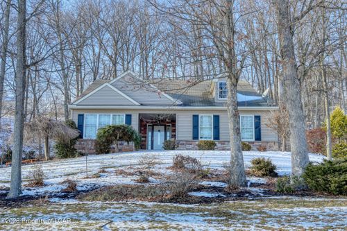 59 Teaberry Dr, Drums, PA, 18222-2051 | Card Image