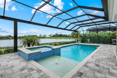 14386 Laguna Springs Ln, NAPLES, FL, 34114-8998 | Card Image
