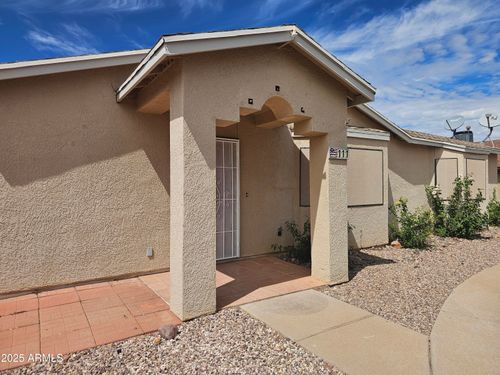 111 Arrowhead Dr, Huachuca City, AZ, 85616-8900 | Card Image