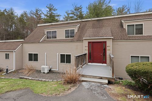 42-42 Library Ln, Simsbury, CT, 06070-2157 | Card Image