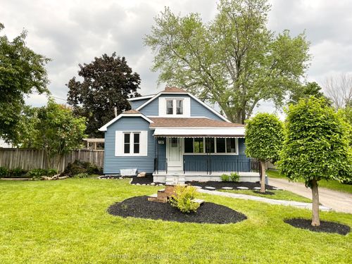 237 Boyers Rd, Keswick, ON, L4P3C8 | Card Image