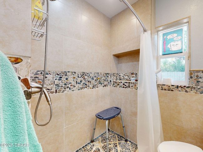 650 S Pine St, House other with 3 bedrooms, 2 bathrooms and null parking in NEW SMYRNA BEACH FL | Image 27