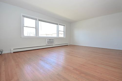 apt-3-7347 W Diversey Ave, Elmwood Park, IL, 60707-1534 | Card Image