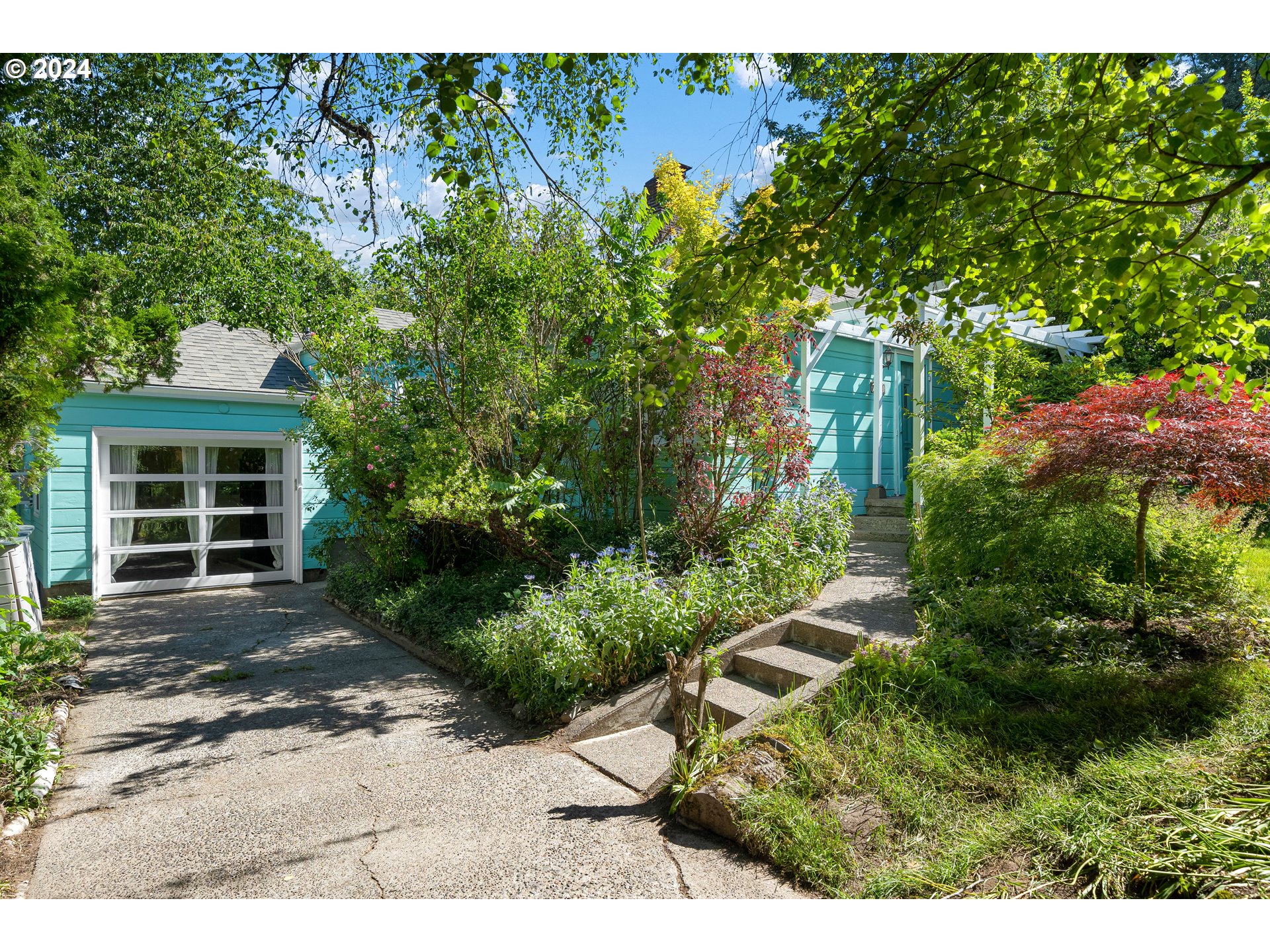 30th Dr, Portland, OR 97219
