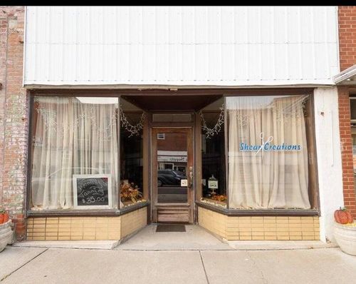 207 N Main St, Paris, MO, 65275-1328 | Card Image