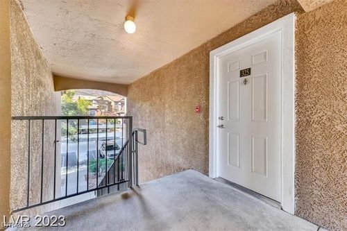 325-231 W Horizon Ridge Pkwy, Henderson, NV, 89012-5406 | Card Image