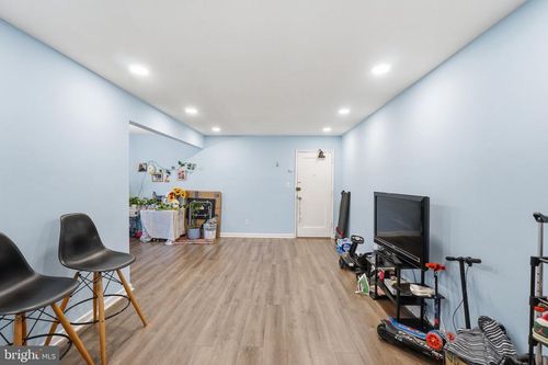 204-1727 28th St Se, WASHINGTON, DC, 20020-6478 | Card Image