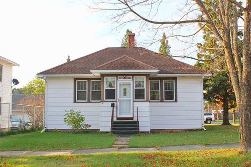 627 3rd St Nw, Chisholm, MN, 55719-1460 | Card Image