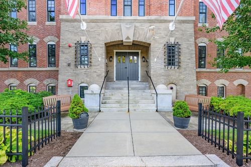 6-76 Court St., Plymouth, MA, 02360 | Card Image