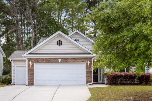 4925 Franconia Dr, Summerville, SC, 29485-8696 | Card Image