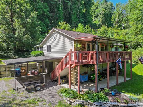 462 Farley St, Waynesville, NC, 28786-5080 | Card Image