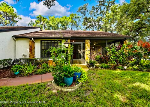 2129 Point O Woods Ct, SPRING HILL, FL, 34606-3734 | Card Image