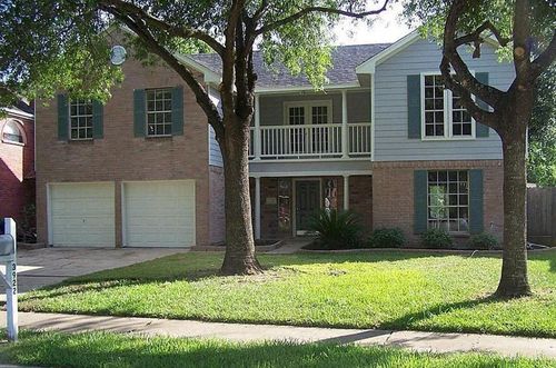 3922 Club Valley Dr, Houston, TX, 77082-4139 | Card Image