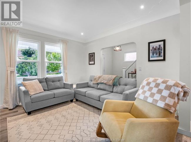 1454 Moy Ave, House other with 5 bedrooms, 2 bathrooms and null parking in Windsor ON | Image 7