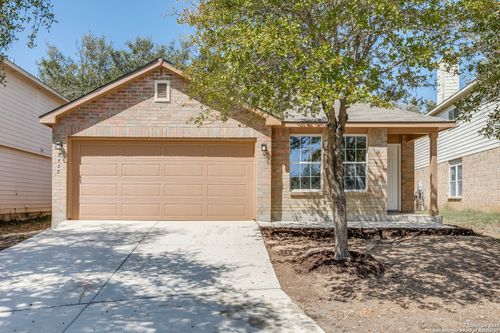 8535 Silver Brush, San Antonio, TX, 78254-5772 | Card Image