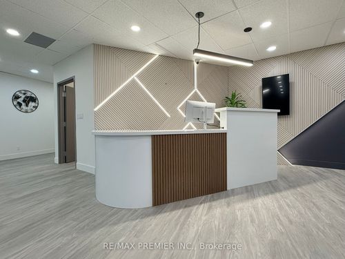 302-25-3390 South Service Road, Burlington, ON, L7N3J5 | Card Image