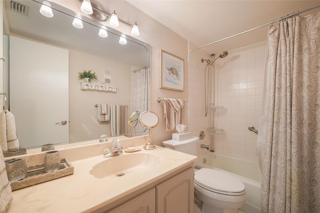 APT-807B - 3910 Inverrary Blvd, Condo with 2 bedrooms, 2 bathrooms and null parking in Lauderhill FL | Image 18
