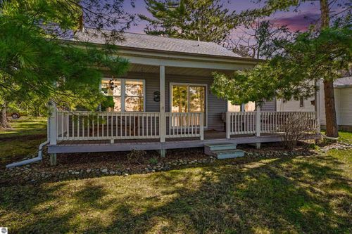 6591 Loud Dr, Oscoda, MI, 48750-9643 | Card Image
