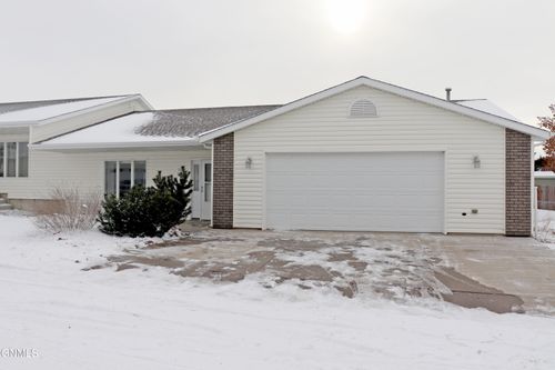 1113 Lakota Lane, Lincoln, ND, 58504 | Card Image