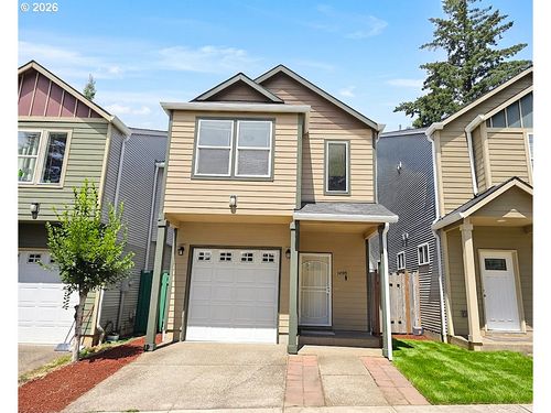 1490 Se 117th Ave, Portland, OR, 97216-3927 | Card Image