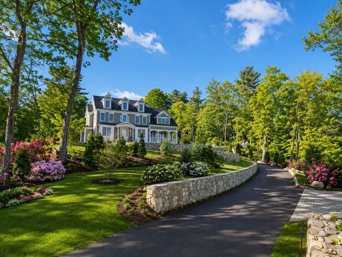 35 Shuttleworth Place, Dedham, MA, 02026 | Card Image