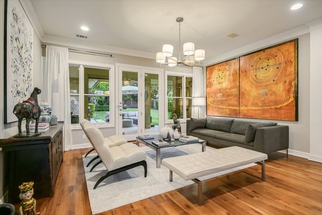 9001 Thickwoods, House other with 4 bedrooms, 5 bathrooms and 2 parking in Austin TX | Image 5