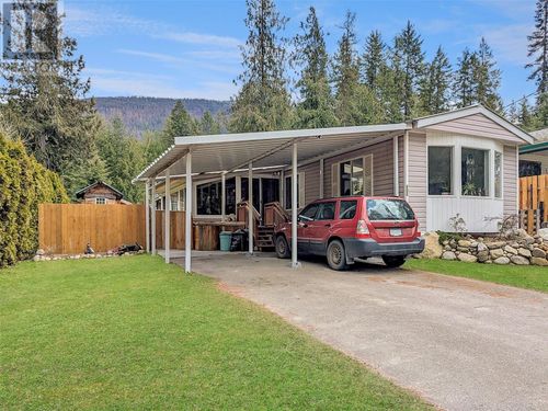 808 Nelson St, Slocan, BC, V0G2J0 | Card Image