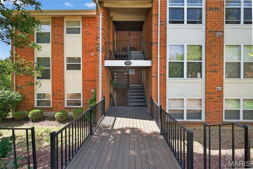 apt-101-1924 Greenglen Dr, Saint Louis, MO, 63122-5230 | Card Image