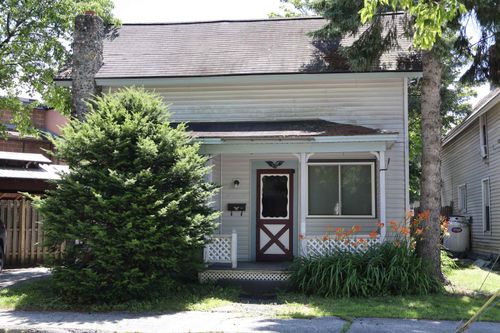 11 1st St, Barre, VT, 05641-2409 | Card Image